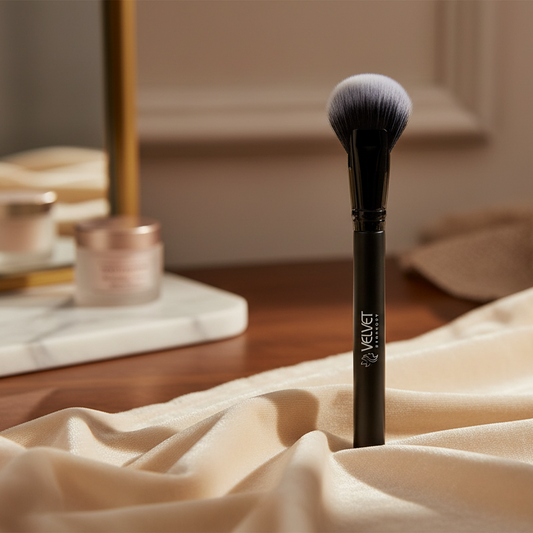 Cheek Fan Brush - Velvet Symphony